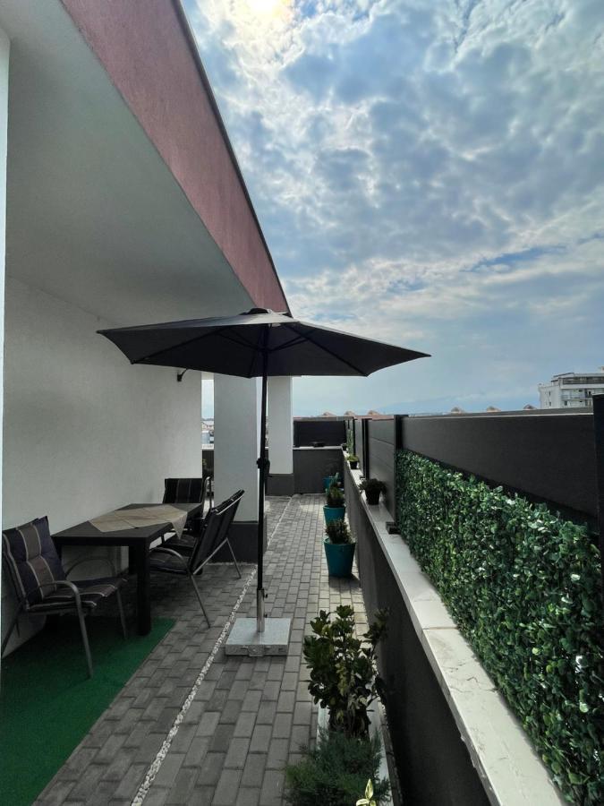Voyage Cubic Adults Only Apartment Сибиу Екстериор снимка