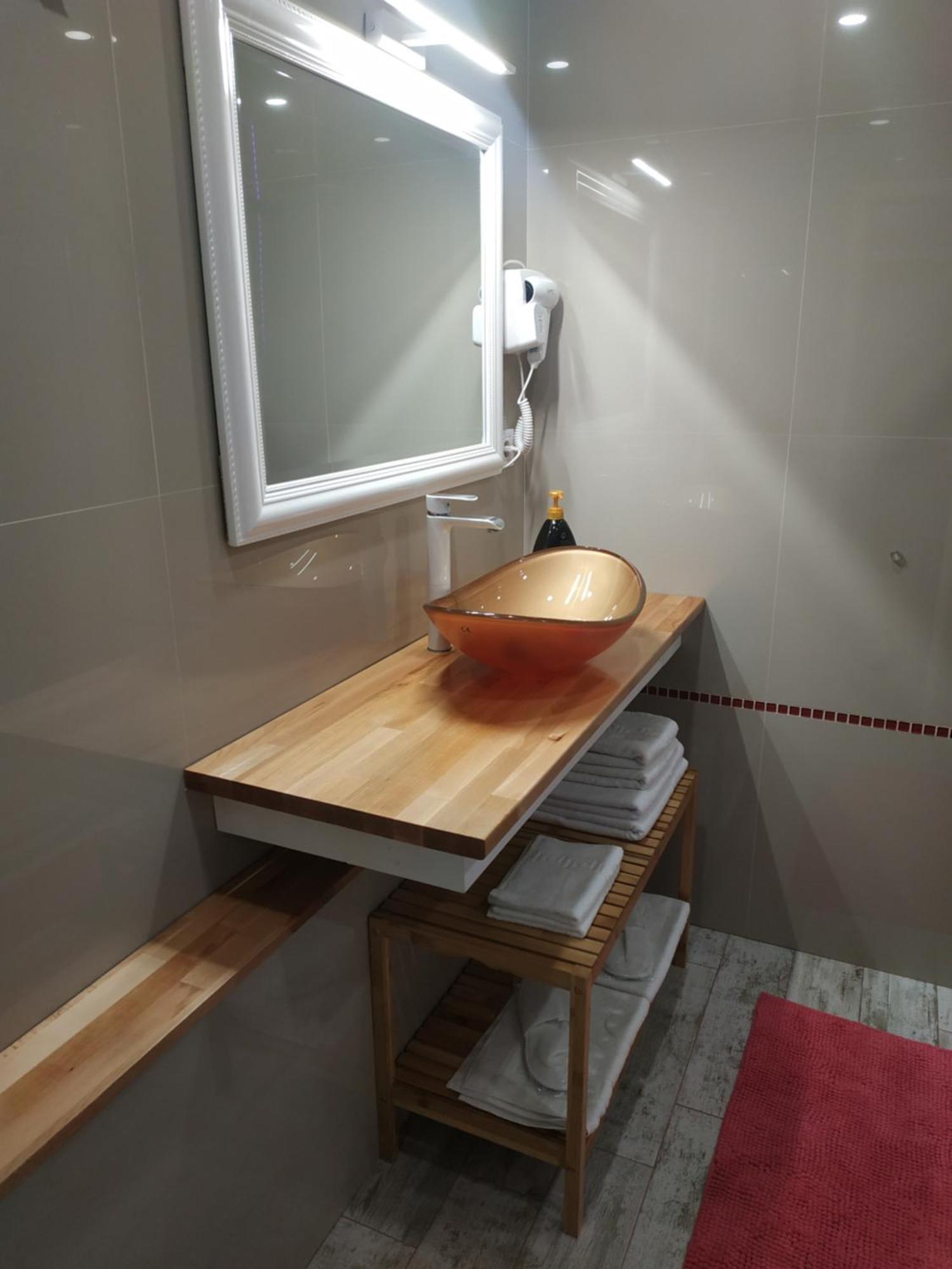 Voyage Cubic Adults Only Apartment Сибиу Екстериор снимка