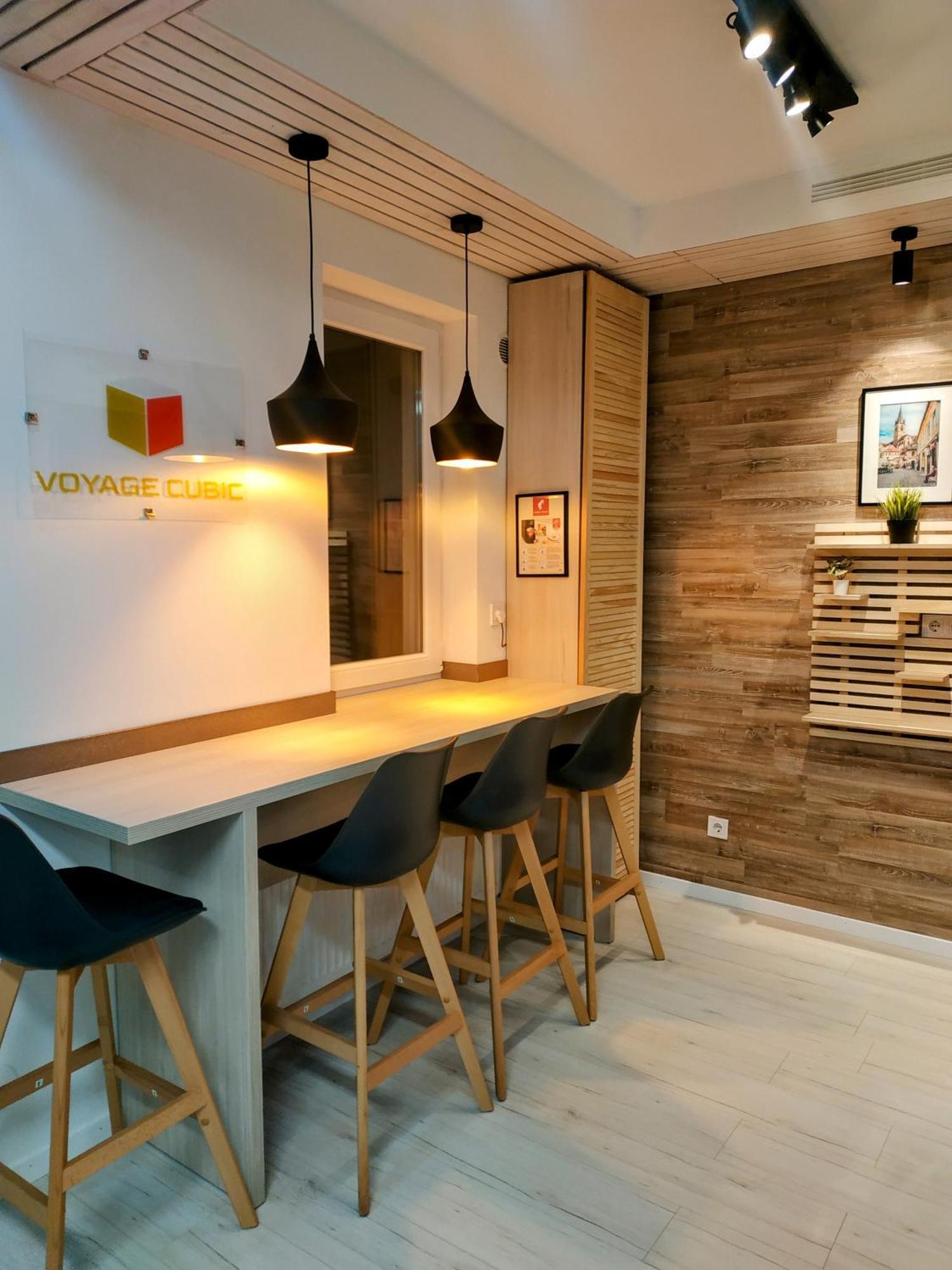 Voyage Cubic Adults Only Apartment Сибиу Екстериор снимка